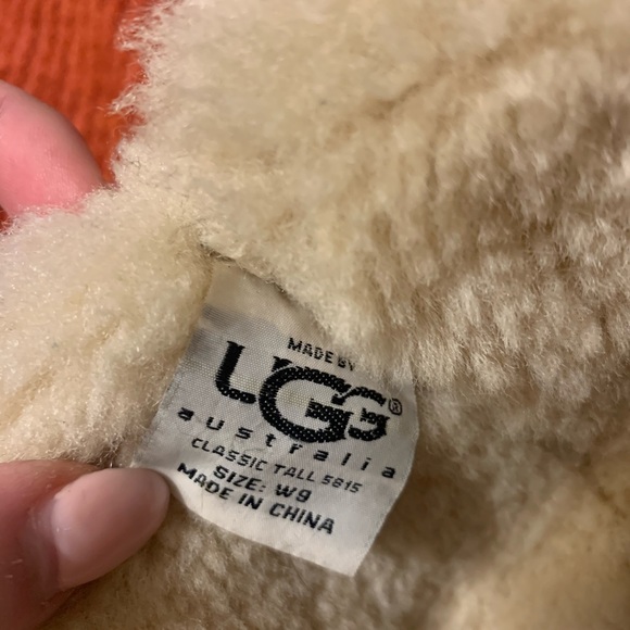 Classic Tall Chestnut UGG Boots - Picture 7 of 7